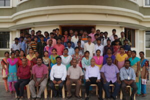 Students with guest speaker and Chairman of Valluvar Educational Trust